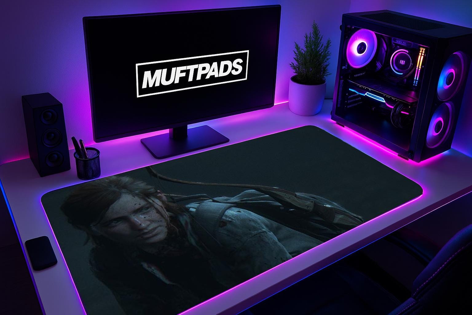 The Last of Us Desk Mat | Ellie Williams Mouse Pad | Large Desk Pad | Gaming Desk Decor