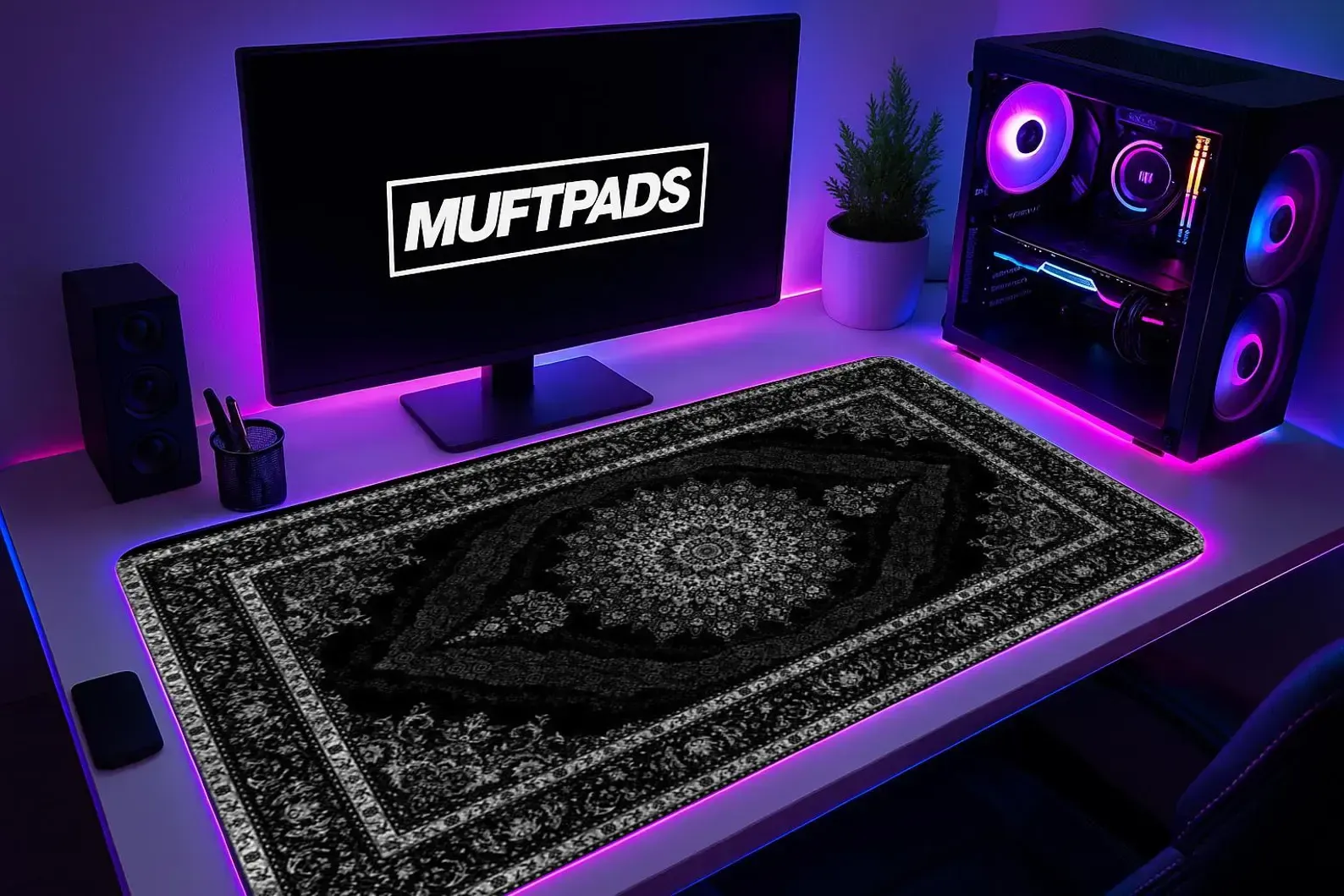 Persian Carpet Mouse Pad: Elegant Medallion Desk Mat