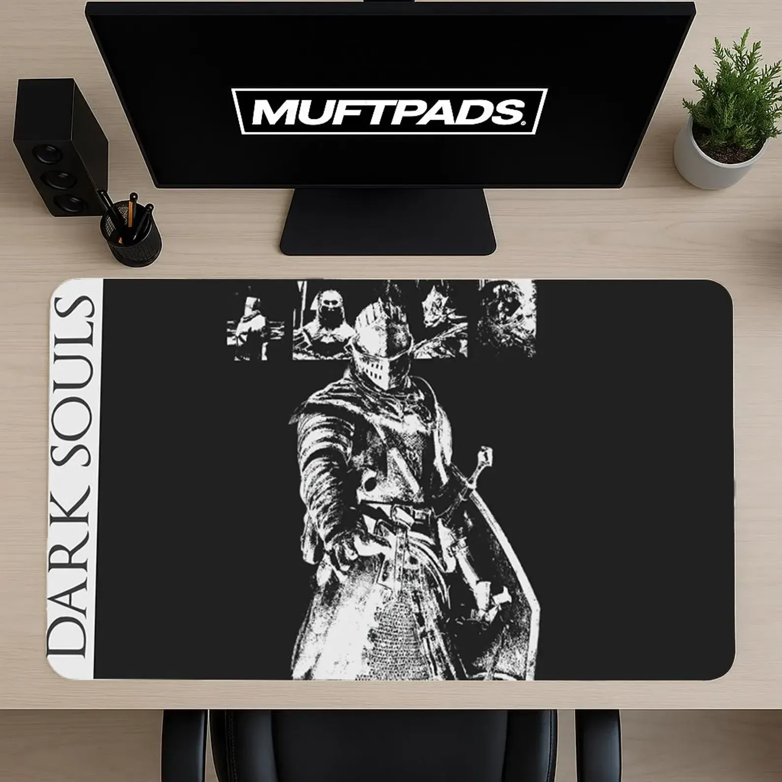 Dark Souls Knight Desk Mat | Medieval Gaming Mouse Pad, Soulsborne Fan Setup